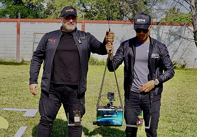 Moment of the launch of the jar into space.