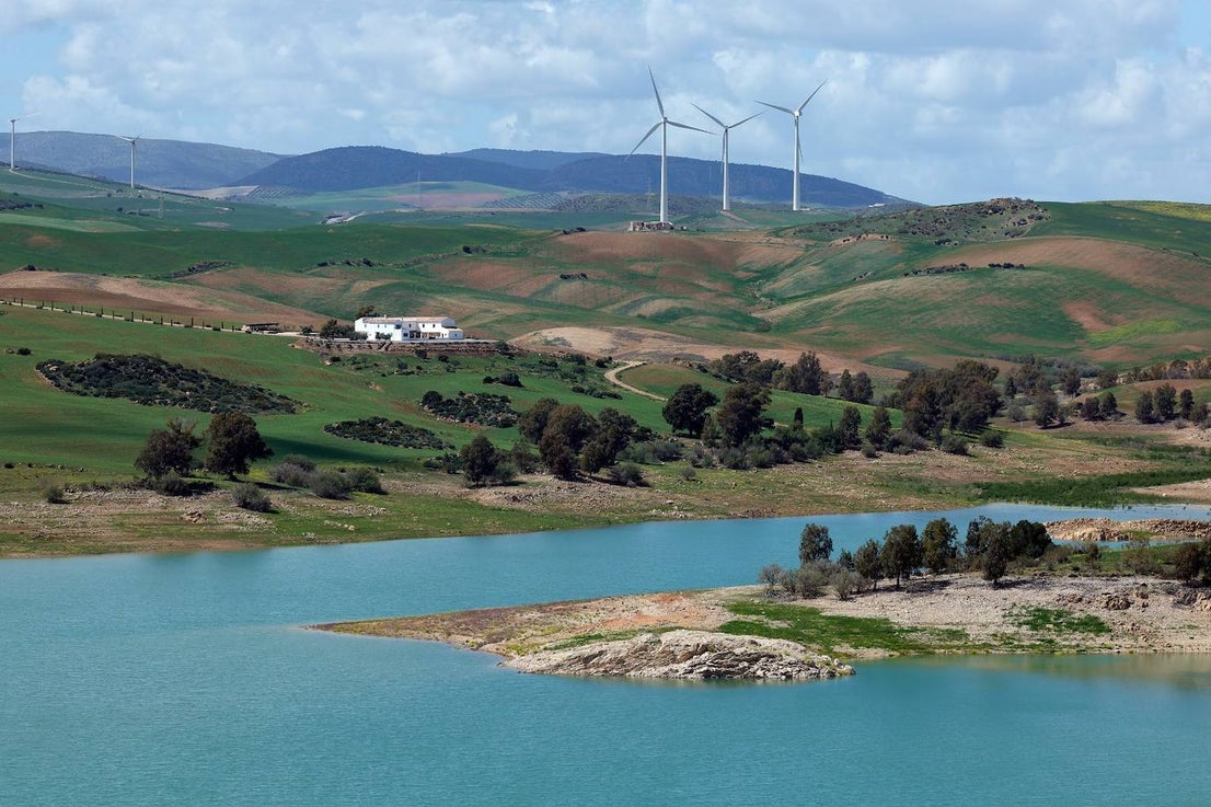 The Conde de Guadalhorce has doubled its level and helps the entire system add up to 83 hm3.