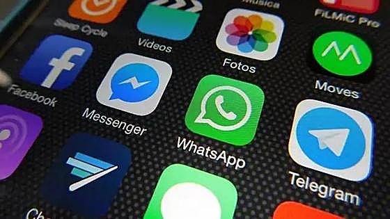 Authorities in Spain warn of 'chain' theft of WhatsApp accounts: this is how it works and what to do if you fall victim