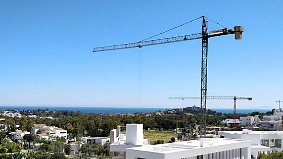 What does it cost to build a brand-new bespoke luxury villa in Marbella?