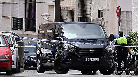 Thirty-year-old man and his father accused of murdering his mother's boyfriend in Marbella