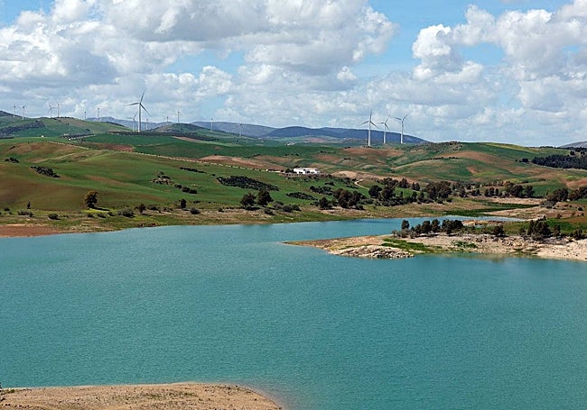 Current state of the Conde de Guadalhorce reservoir, which has doubled its reserves.