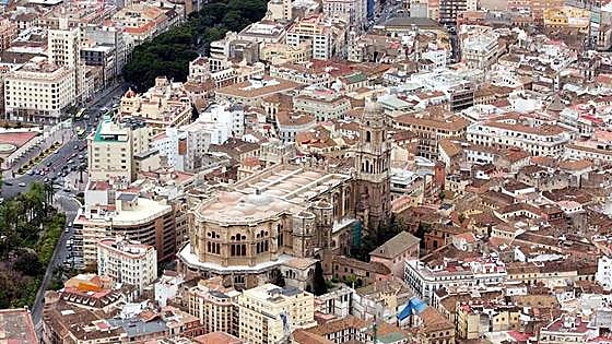 Husband of woman found dead in Malaga tourist flat claims they were role-playing a rape sex scene