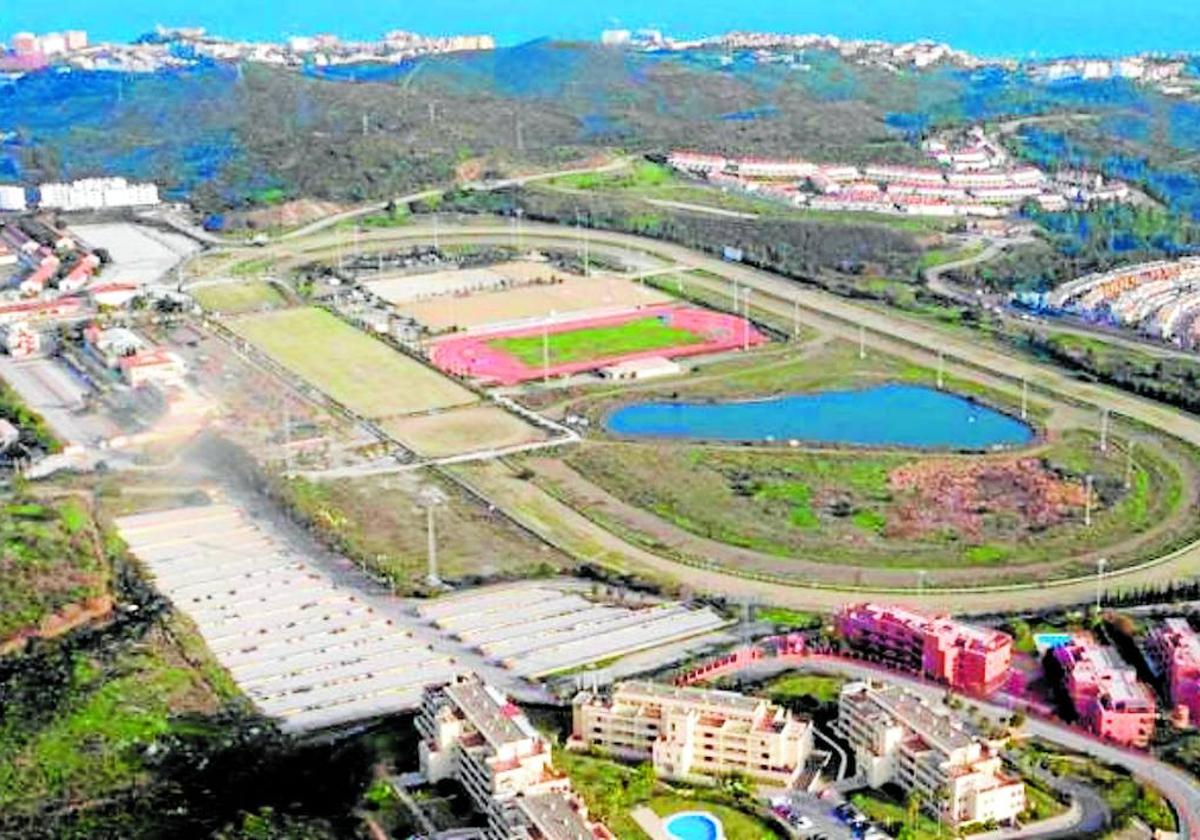 Mijas racecourse, from jewel in the crown of sports tourism to looking like a 'war zone'