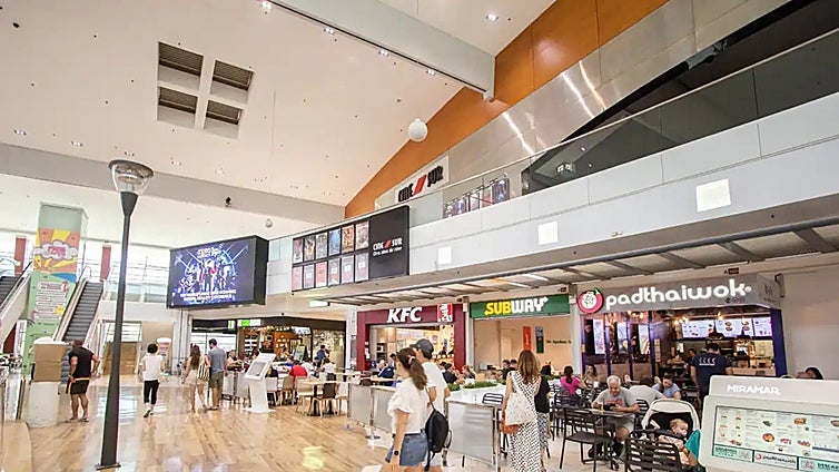 Fuengirola shopping centre marks 20th anniversary with series of initiatives to maintain its popularity