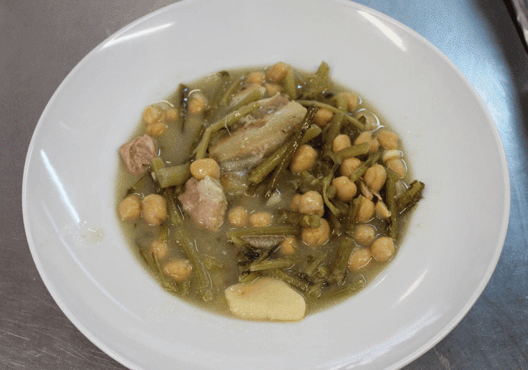 These are some of the best traditional dishes using seasonal ingredients eaten across Malaga province in spring