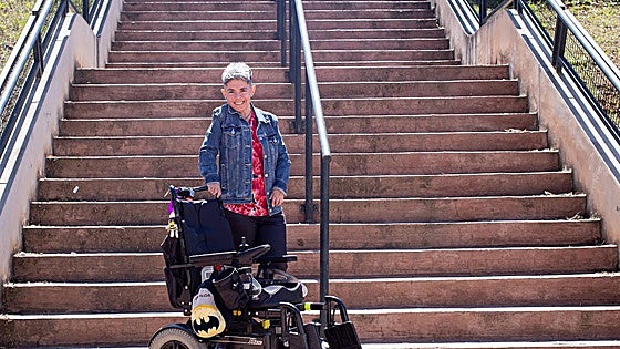 The Spanish influencer who is using Instagram to share her experiences as a wheelchair user
