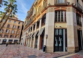 Purificación García will open next to Carolina Herrera, in the Plaza de la Constitución.