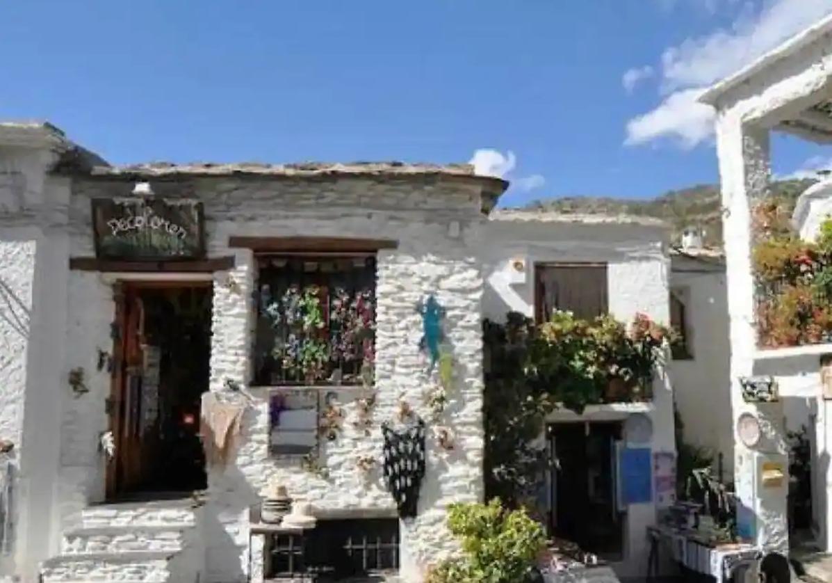 Exploring the secret wonders of the Alpujarras: a scenic journey through the mountainous landscapes of Granada and Almeria
