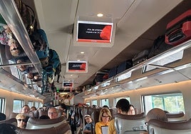 Passengers on board the affected train during the stop at Villanueva de Córdoba.