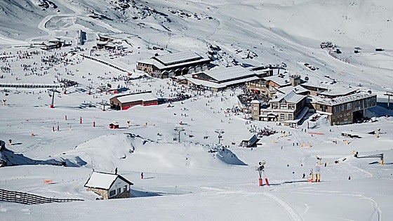 Spain's Sierra Nevada ski resort closes historic 'top 10' season with more than one million visitors