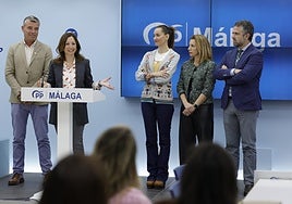 Navarro with leaders of the Malaga Partido Popular.