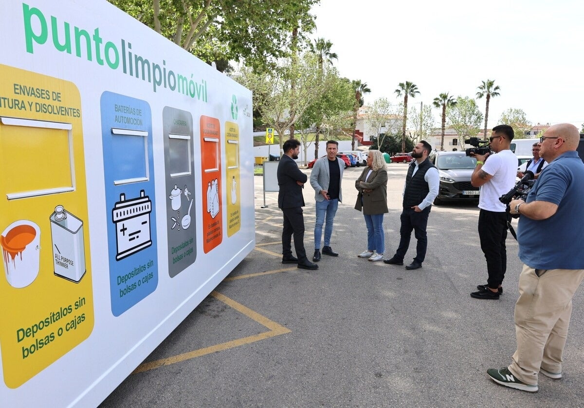 Clean sweep for Costa del Sol town as it picks up prestigious 'golden broom' award for its recycling centres
