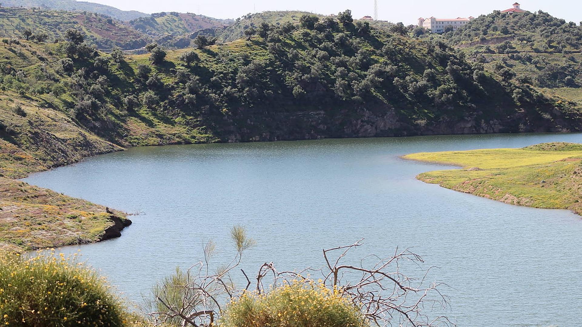 The Malaga river that marked a 'royal route' under Carlos III: from mountain top to hell's pool - Vimarsana News