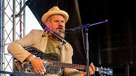 Night of early rural blues offered in Malaga by UK folk artist