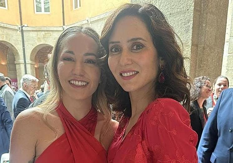 Noelia Núñez (left) and Isabel Díaz Ayuso (right).