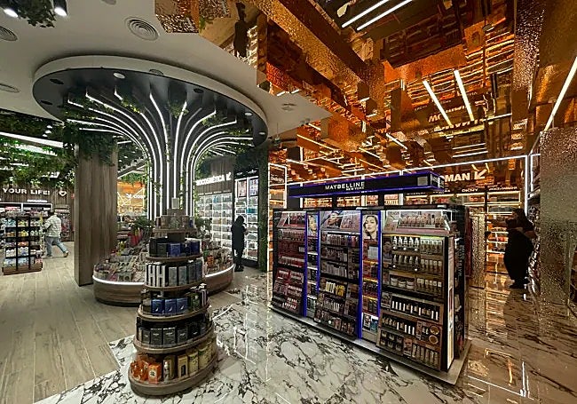 The new look Primor in El Ingenio.