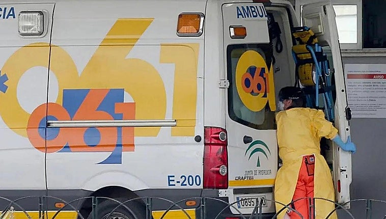 Man stabbed in Torremolinos street paralysed from neck down after suffering serious spinal cord injury