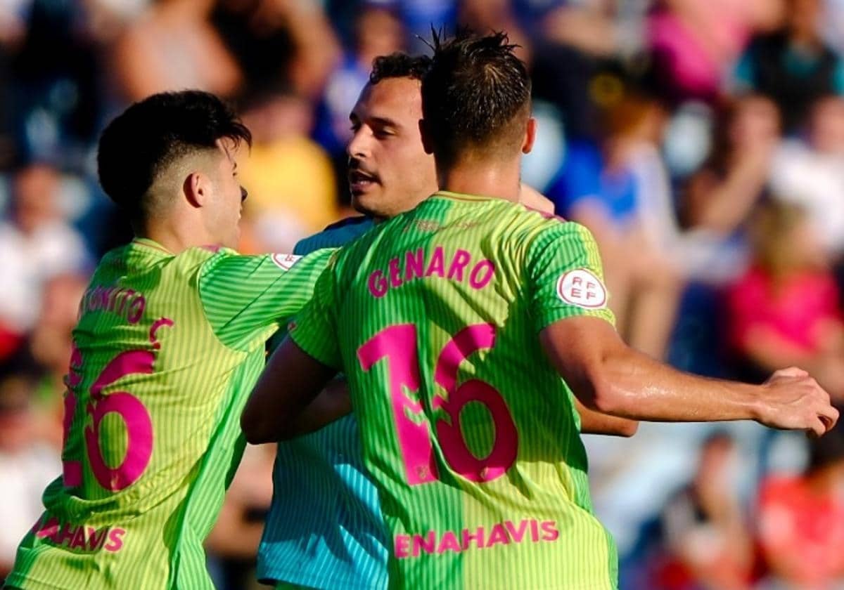Goalkeeper scores last-gasp equaliser to paper over the cracks for Malaga CF