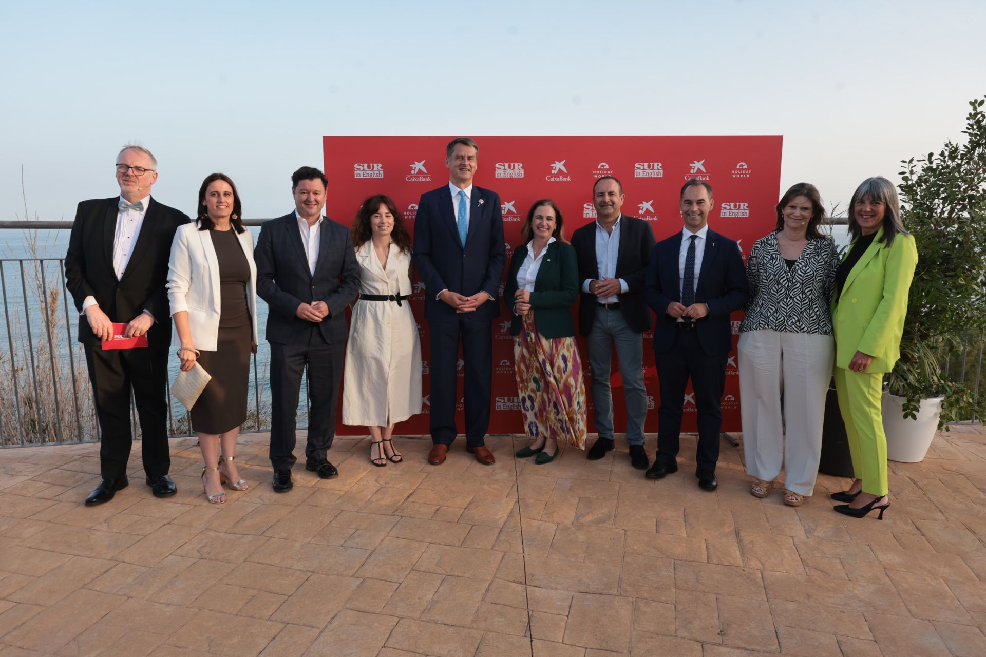 David Andrews, Yolanda Quesada, Gerardo Cuartero, Miriam Pérez, Hugh Elliott, Mari Francis Peñarroya, Manolo Castillo, Juan Antonio Lara, Rachel Haynes and Áurea Peralta.