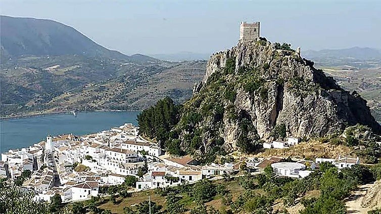 These are the most spectacular castles in Andalucía's Cadiz province, according to National Geographic
