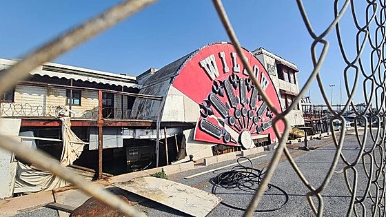 Iconic Willow steamboat faces last summer in Benalmádena marina, if all goes according to plan