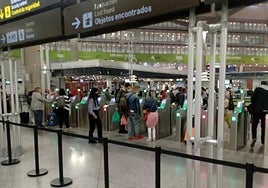 Access to the existing security screening area at Malaga Airport (file photo).