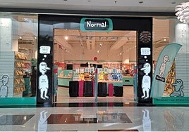 Entrance to the company's shop in Granada.