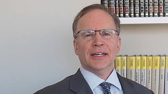 Finance Advice for U.S. Expats in Spain