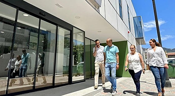 Landscaping and road improvement work continues around new Los Pacos health centre