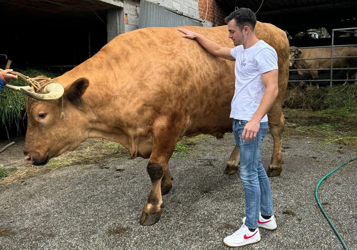 Pablo Rico, with Brillante at Pepe do Chacino's farm.