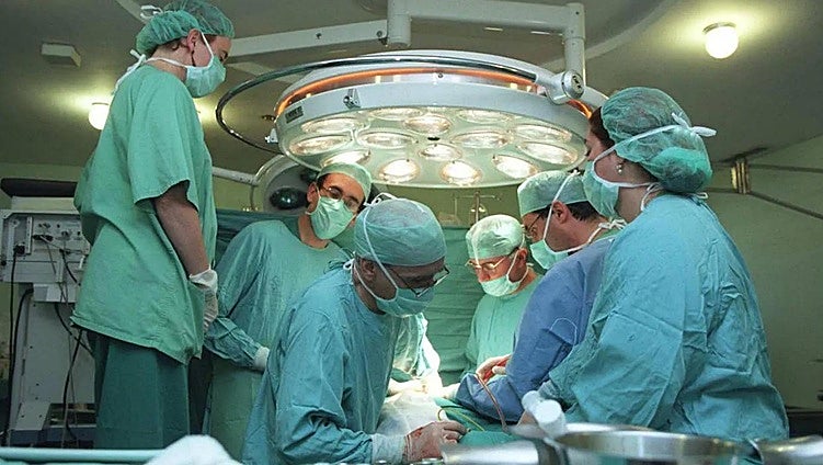 Health chiefs announce 15.4% reduction in surgical waiting lists that exceeded the maximum guaranteed time frame in Andalucía