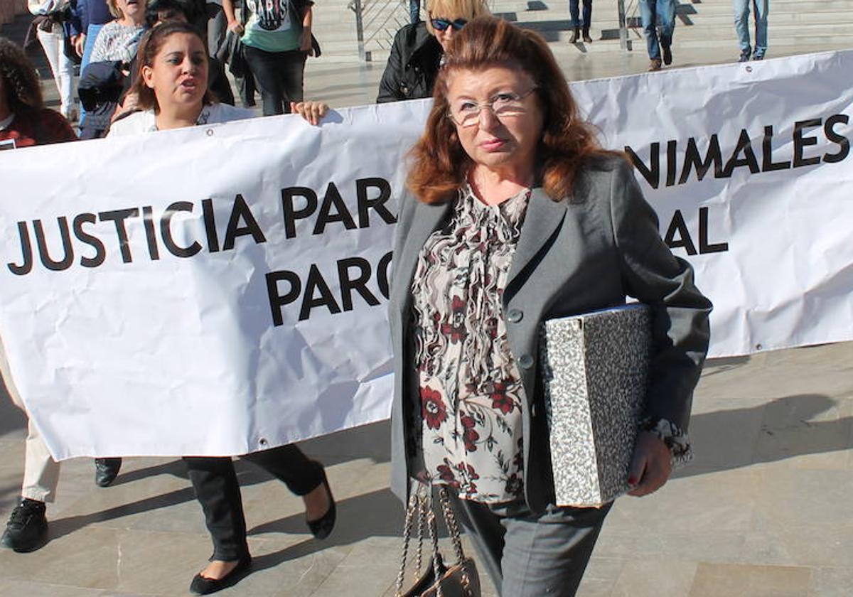 Carmen Marín leaving the trial in 2016.