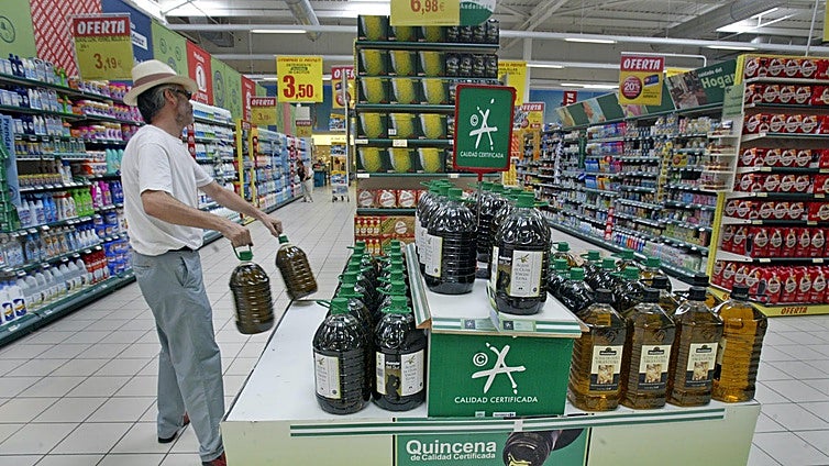 This is the supermarket that is selling olive oil for six euros in Spain