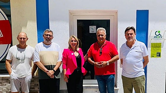 Costa del Sol town signs pioneering agreement to assist shoppers with autism spectrum disorders