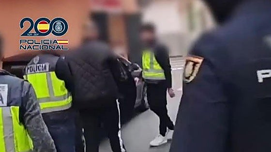 Violent gang of robbers posing as police officers smashed after ambushing Chinese businessmen in Malaga