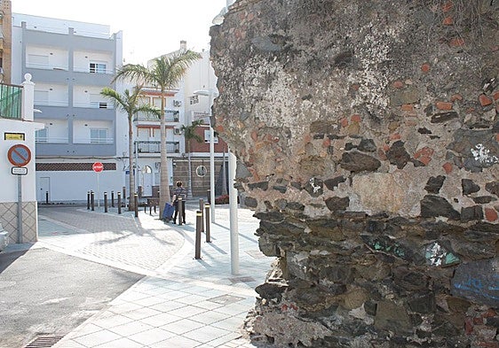 Torre del Mar: a holiday destination on the Costa del Sol with a hidden past