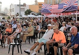 Hundreds of people enjoyed last year's Independence Day party in Benalmádena.