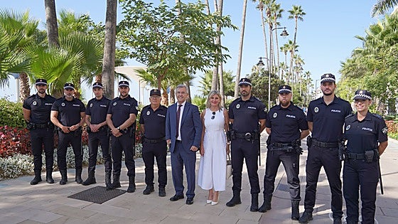 Estepona boosts Local Police force with nine new officers