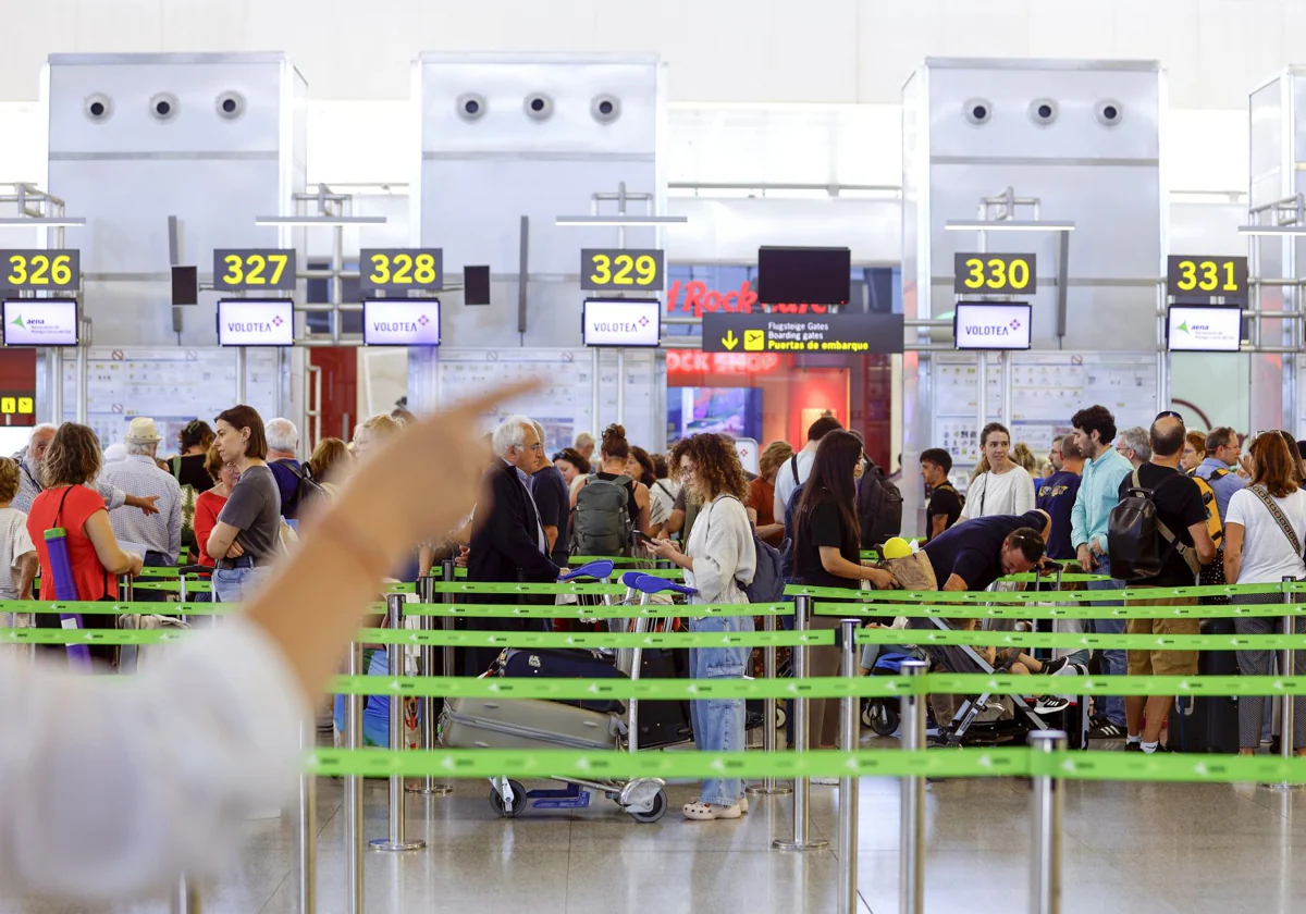 Record-breaking six months at Malaga Airport with 11.5 million ...