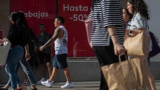 IMF raises Spain's economic growth forecast to 2.4% for this year