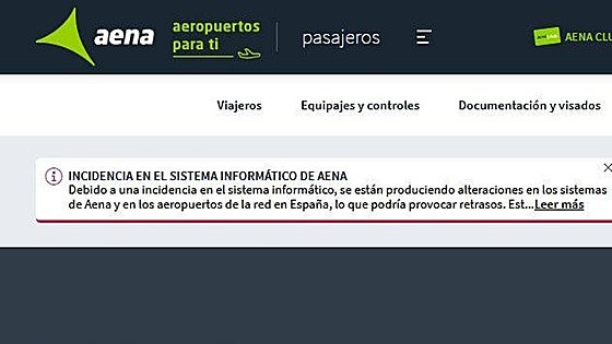 Chaos at airports, banks and petrol stations in Spain following worldwide IT outage