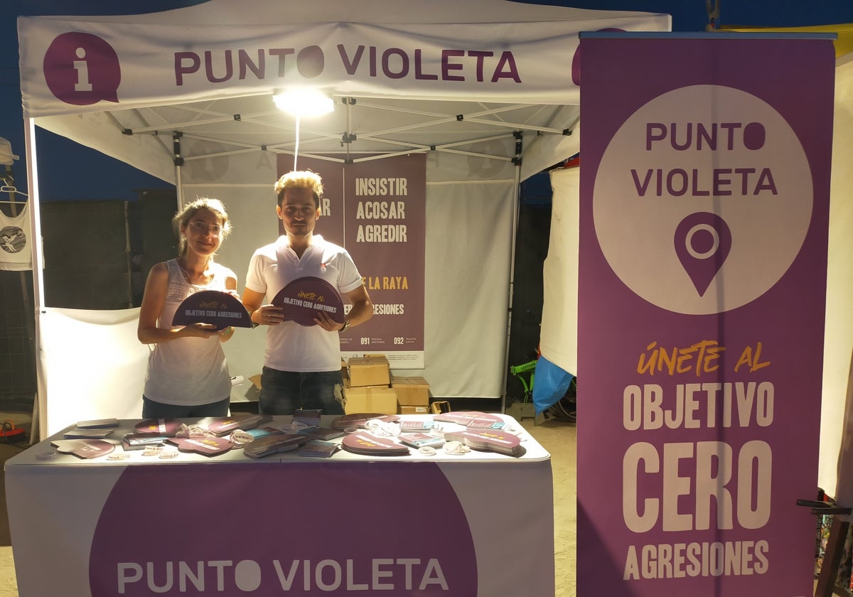 A 'Punto Violeta' at a previous Weekend Beach festival in Torre del Mar.