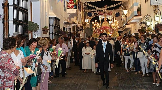 Mijas to consult its residents on fixed date in future years for fair in honour of Virgen de la Peña