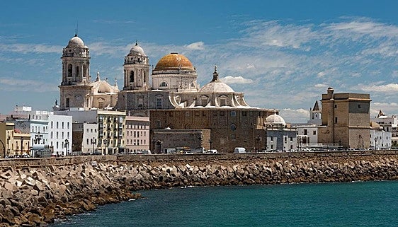 Why The Independent rates Cadiz as a top Spanish destination