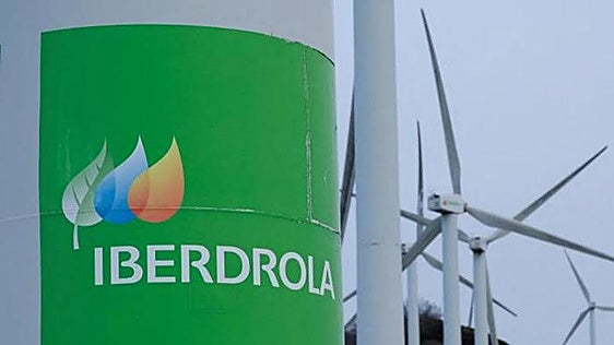 Spanish energy giant beats its profit record and earns 4.13 billion euros in just six months