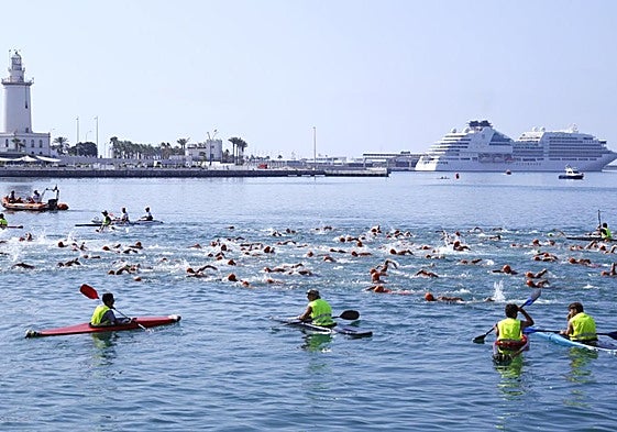 Malaga limbers up for August fair with annual port swim