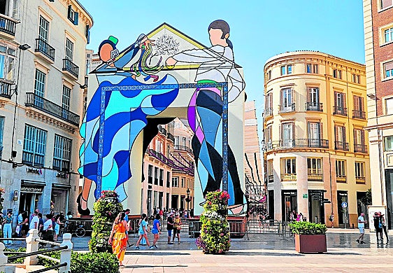 The impressive entrance arch on the city's Calle Larios will welcome visitors to the day fair.