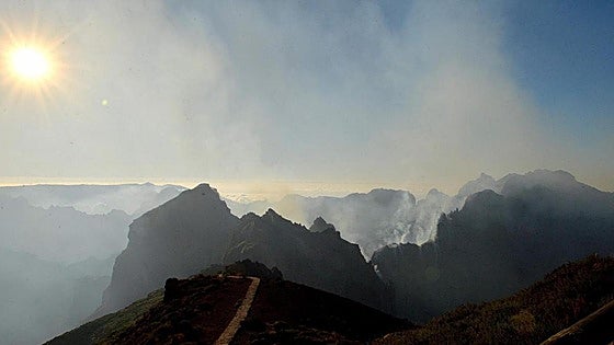 A 21-year-old Spanish tourist is killed by landslide in Madeira