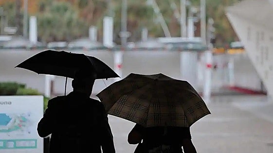 Change of weather in south of Spain with storms, heavy rain and deposits of mud on the horizon